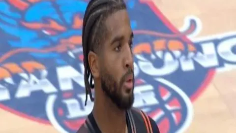 林庭谦状态低迷：全场17投仅4中，三分球8投1中，得分13分揽板2个助功11次